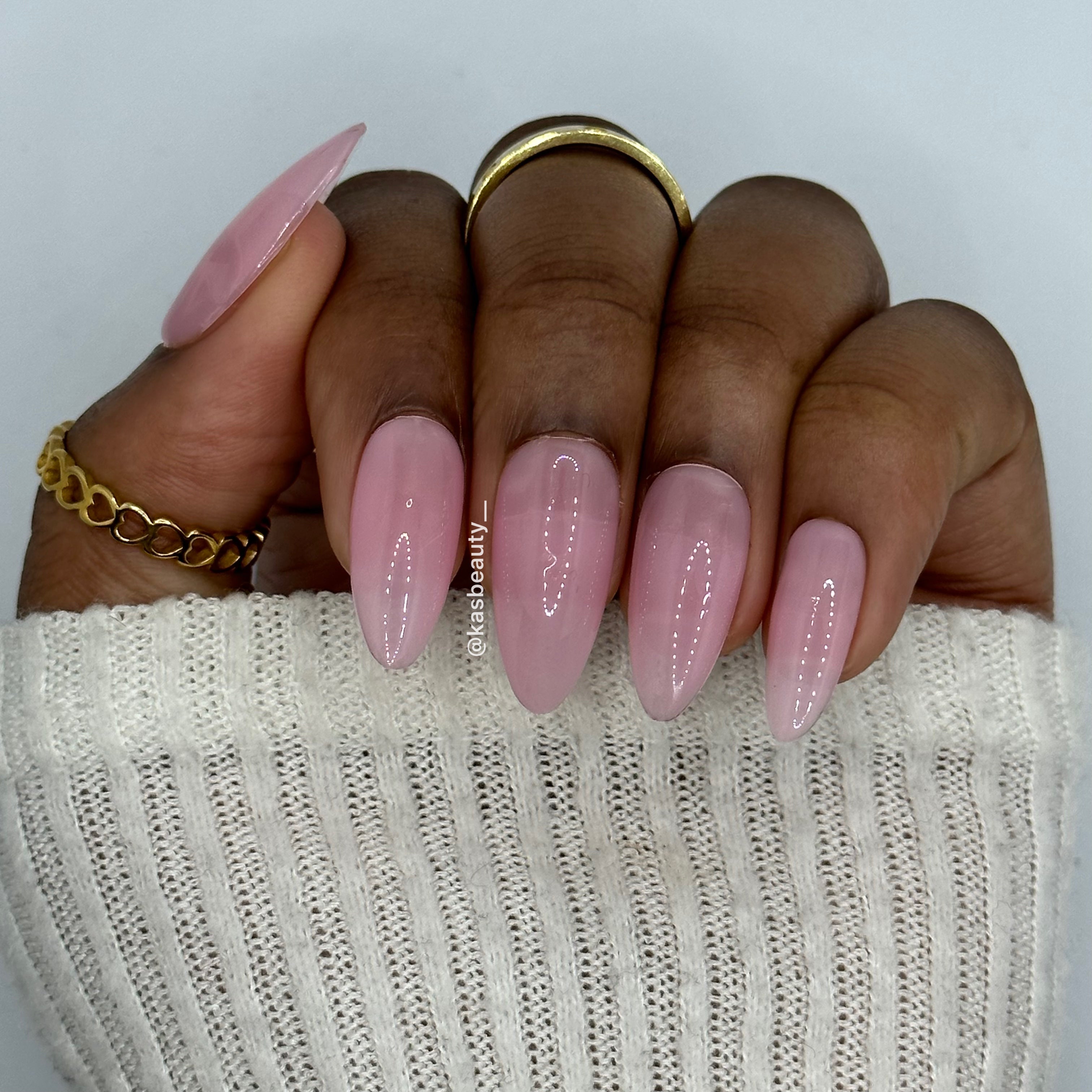 30+ Pink & White Nail Designs You'll Want to Copy - Days Inspired